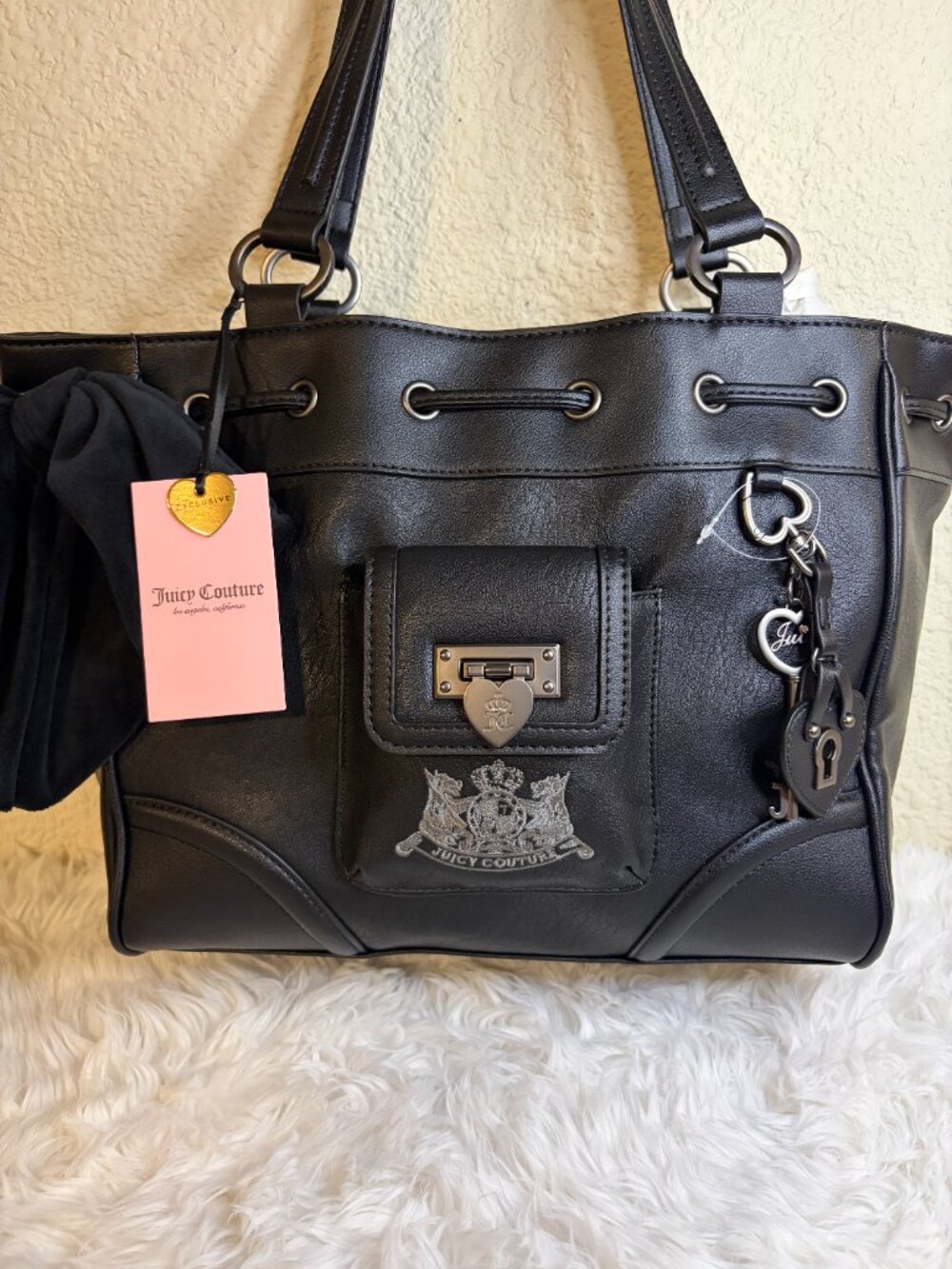 Juicy Couture Royal to Juicy Black Faux Leather Daydreamer Tote Bag NWT - Picture 2 of 8
